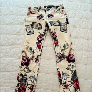 Roberto Cavalli tarot card patterned white jeans size 40 eu on the small side ❤️